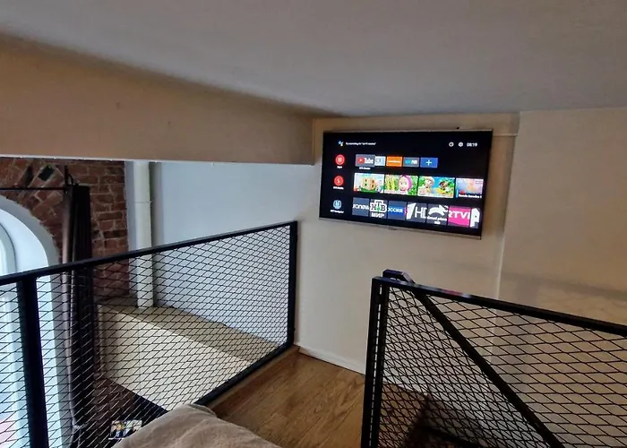 Cozy Two-story Loft 6 Appartement *